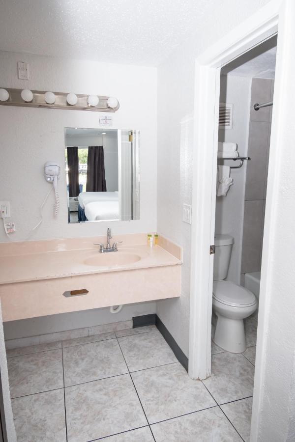 Developer Inn Orlando North, A Baymont By Wyndham ألتامونتي سبرينجز المظهر الخارجي الصورة